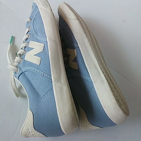 New balance sneakers size 7 - Picture 7 of 8